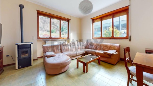 casa indipendente in vendita a Torrebelvicino