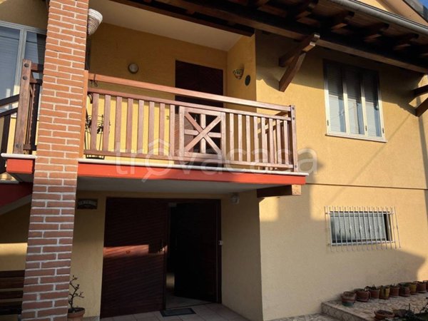 casa indipendente in vendita a Torrebelvicino