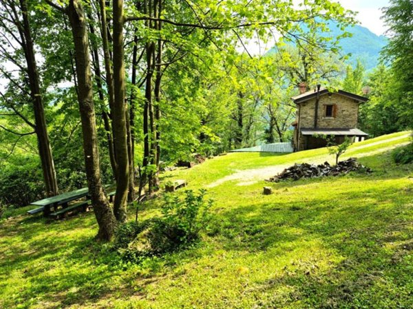 casa indipendente in vendita a Torrebelvicino