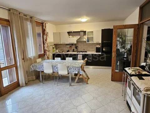 casa indipendente in vendita a Torrebelvicino