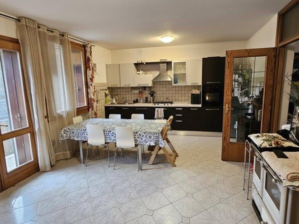 casa indipendente in vendita a Torrebelvicino