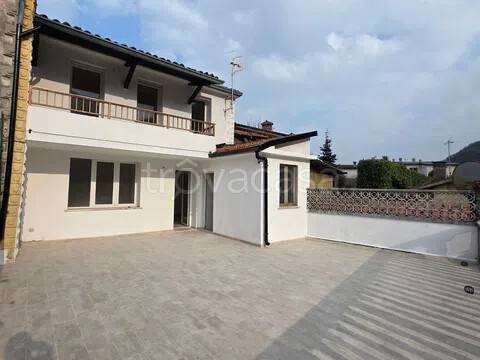casa indipendente in vendita a Torrebelvicino