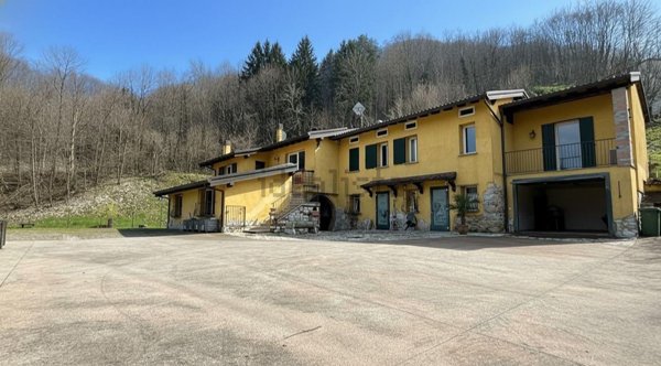 casa indipendente in vendita a Torrebelvicino