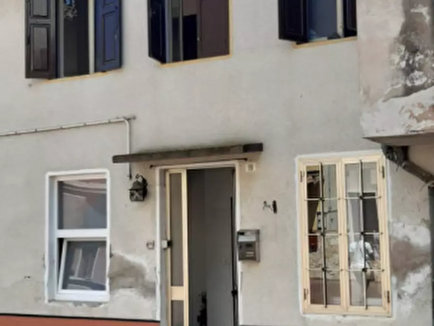 casa indipendente in vendita a Torrebelvicino in zona Pievebelvicino