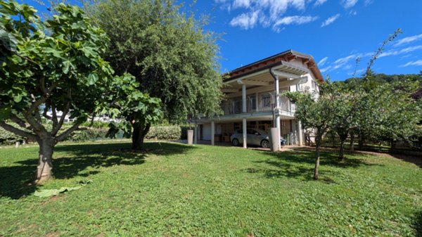 casa indipendente in vendita a Torrebelvicino