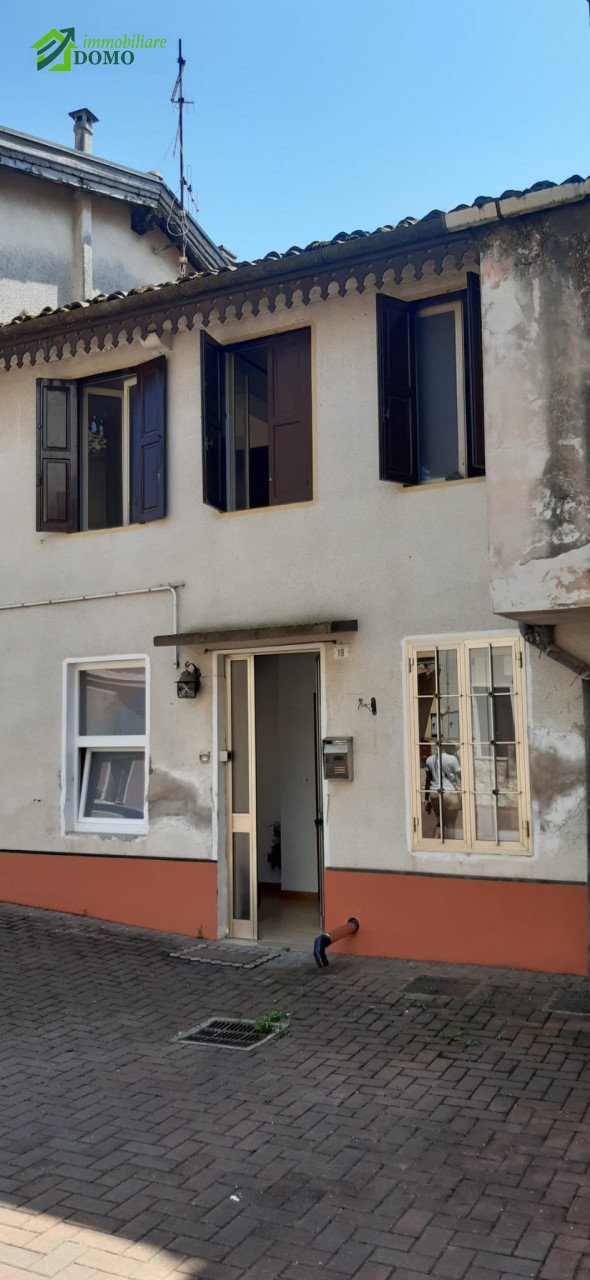 casa indipendente in vendita a Torrebelvicino in zona Pievebelvicino