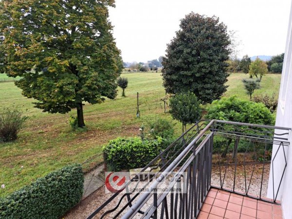casa indipendente in vendita a Torri di Quartesolo