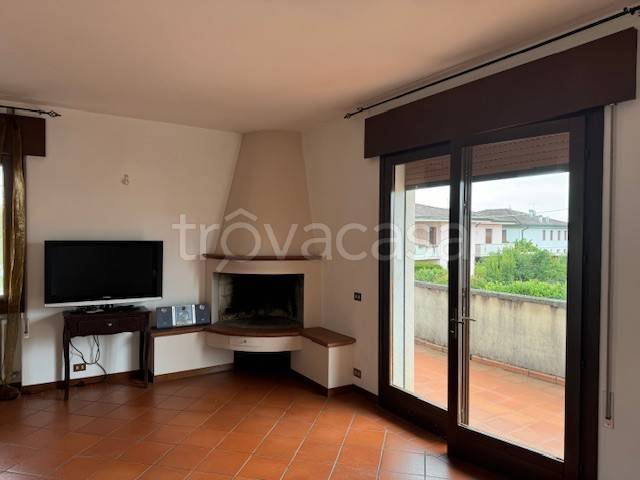 casa indipendente in vendita a Torri di Quartesolo