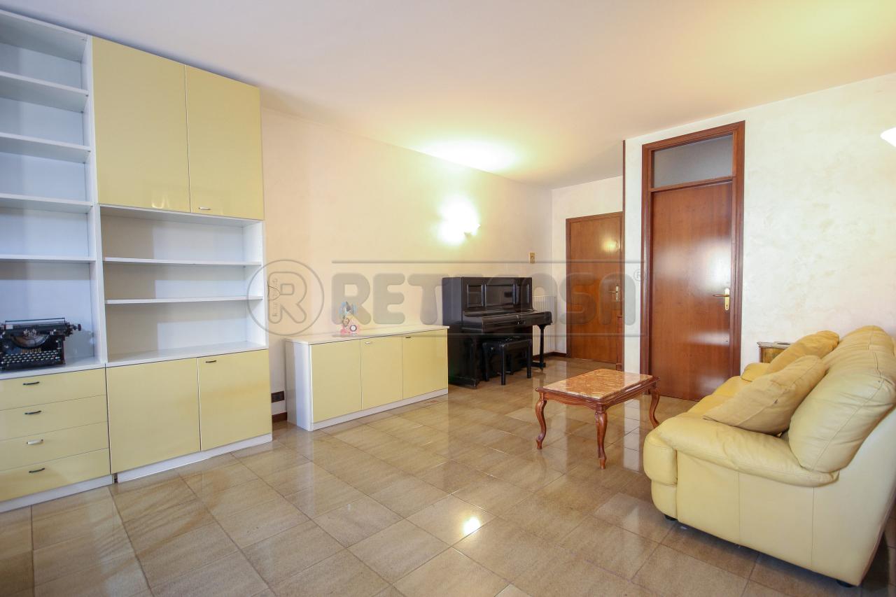 appartamento in vendita a Torri di Quartesolo in zona Marola