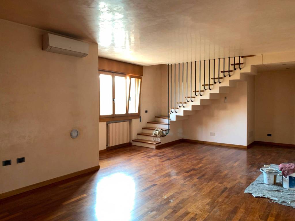 casa indipendente in vendita a Torri di Quartesolo