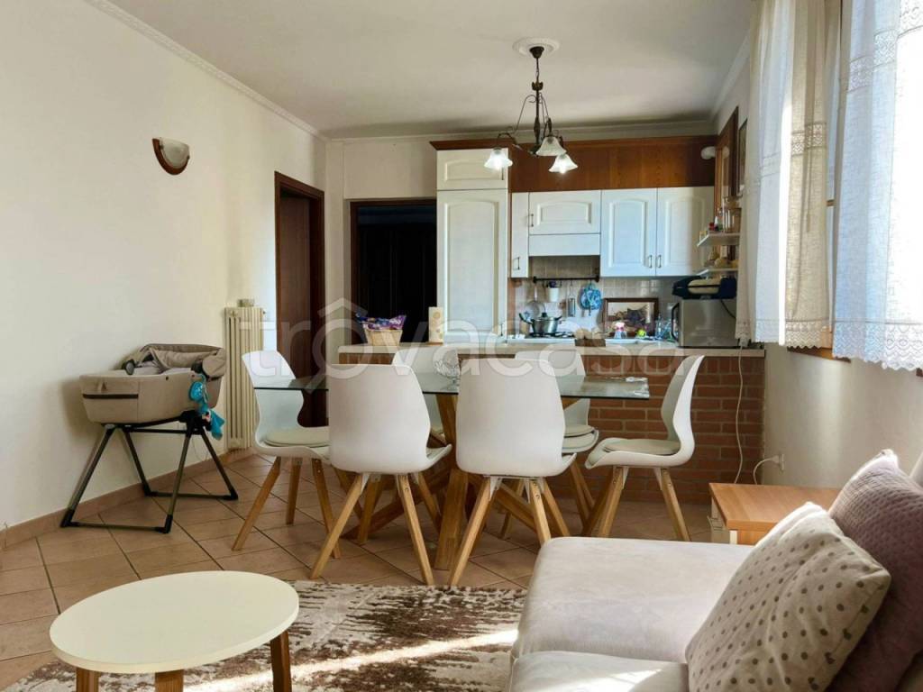 appartamento in vendita a Torri di Quartesolo in zona Lerino