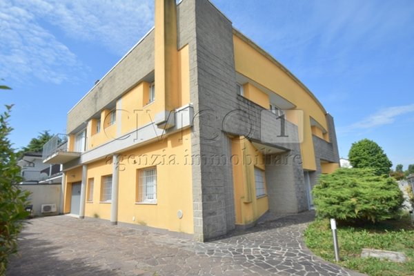 casa indipendente in vendita a Torri di Quartesolo