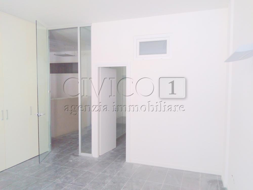 ufficio in vendita a Torri di Quartesolo