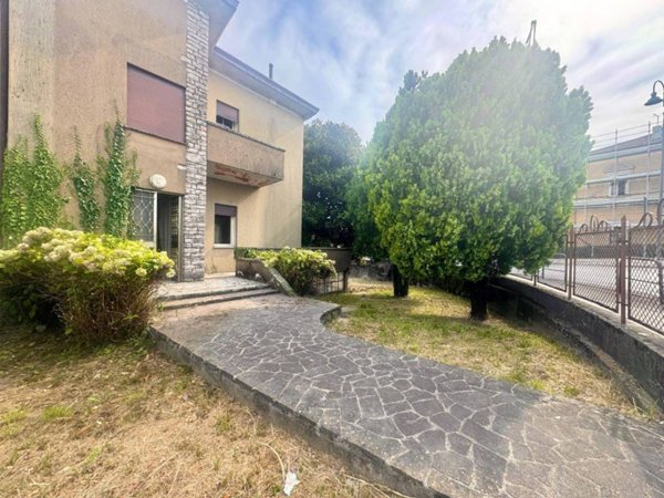 appartamento in vendita a Torri di Quartesolo in zona Marola