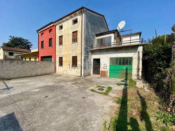 casa indipendente in vendita a Torri di Quartesolo in zona Marola