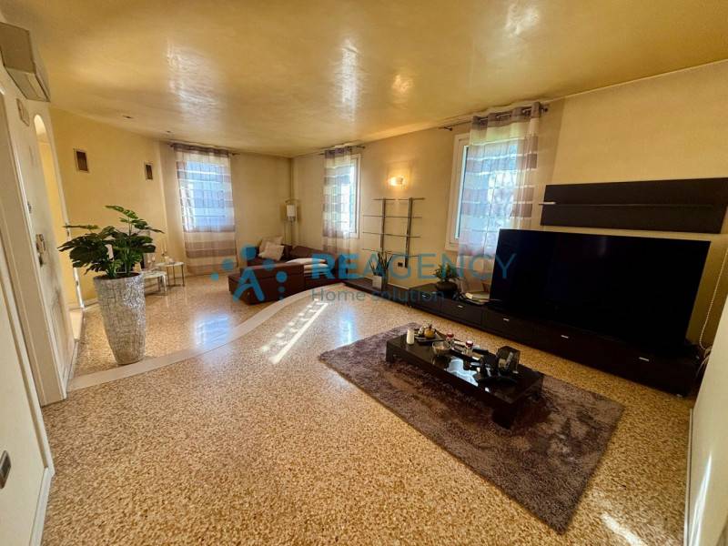 casa indipendente in vendita a Torri di Quartesolo