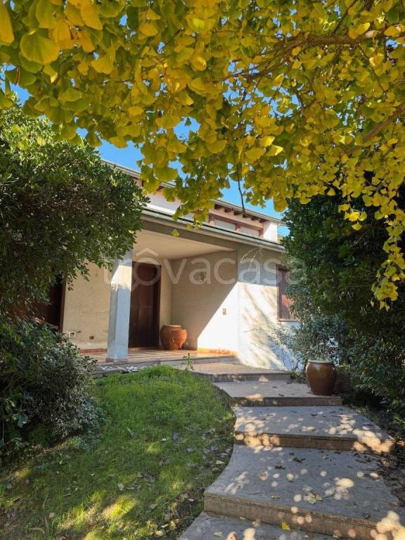 casa indipendente in vendita a Torri di Quartesolo