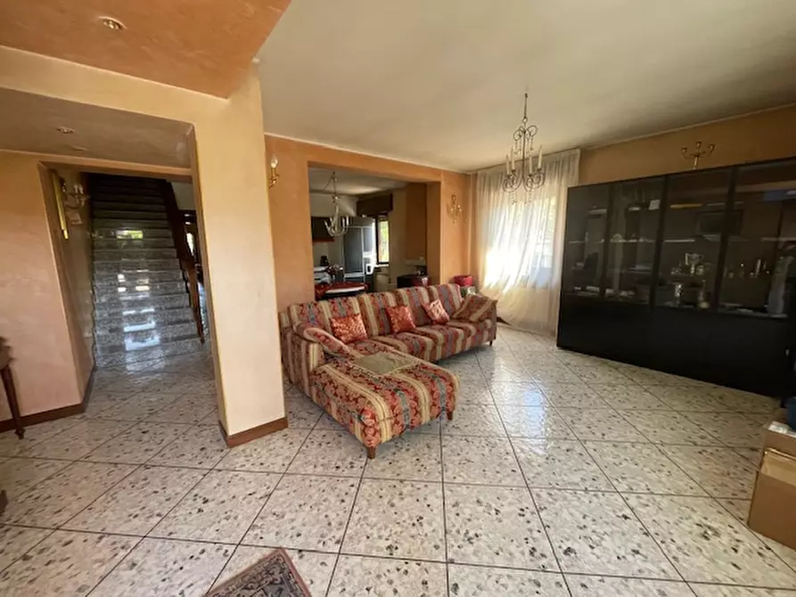 appartamento in vendita a Torri di Quartesolo in zona Marola