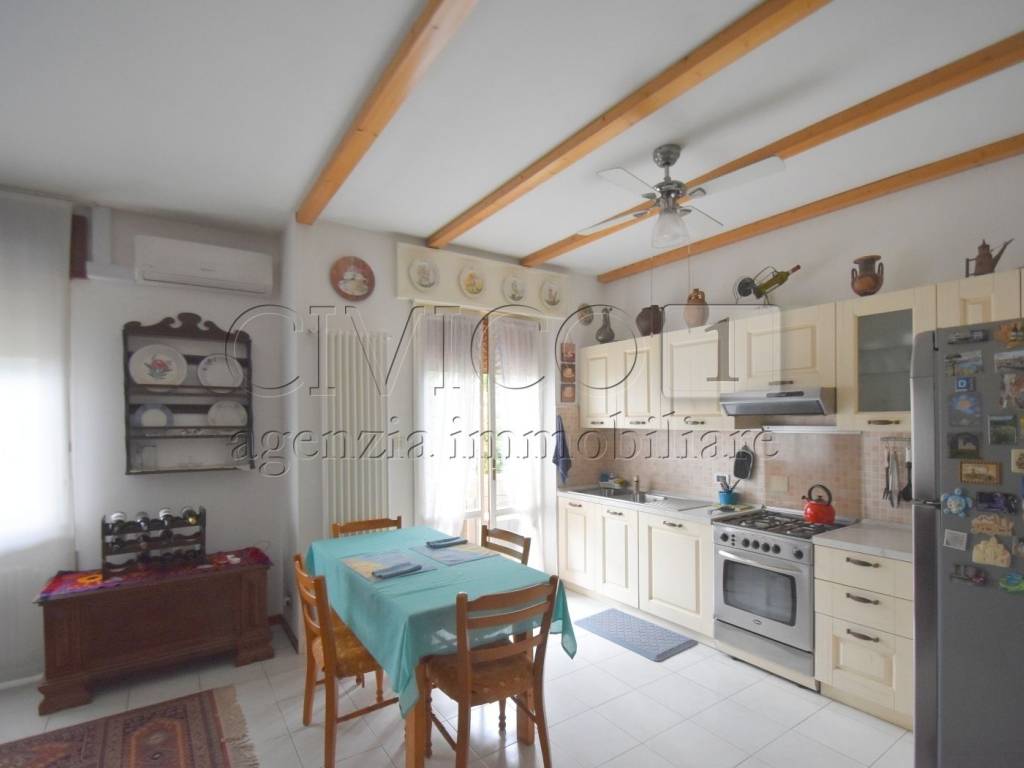 appartamento in vendita a Torri di Quartesolo in zona Marola