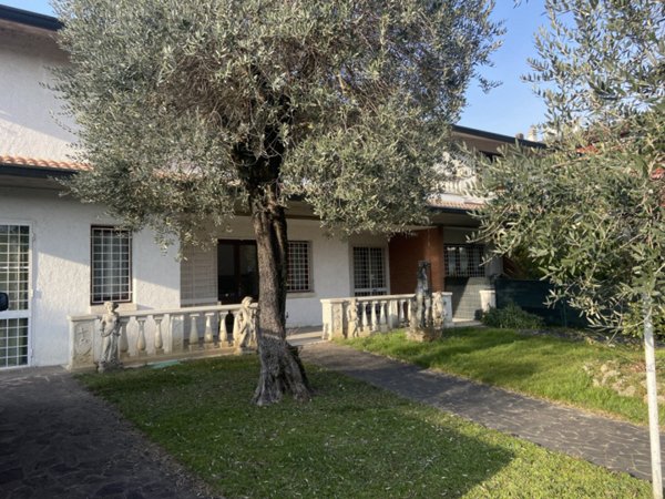 casa indipendente in vendita a Torri di Quartesolo