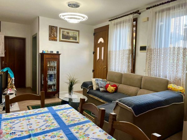 appartamento in vendita a Torri di Quartesolo in zona Lerino