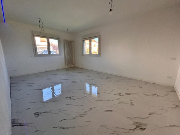 appartamento in vendita a Torri di Quartesolo in zona Marola