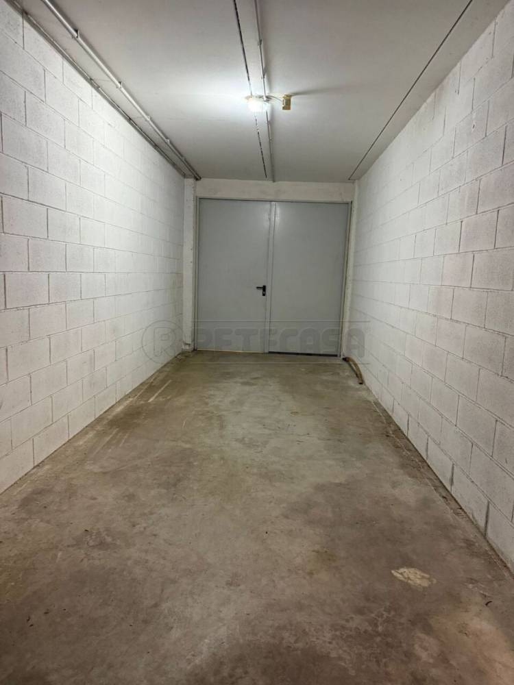 locale di sgombero in vendita a Torri di Quartesolo