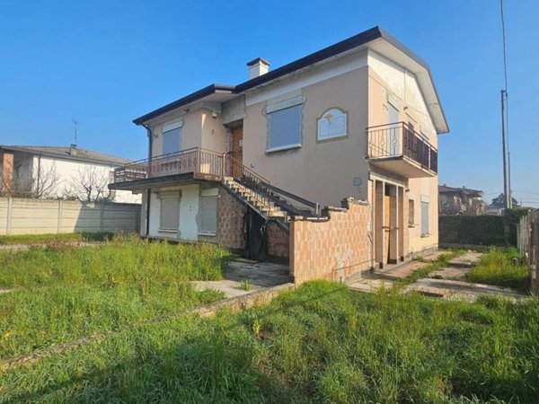 casa indipendente in vendita a Torri di Quartesolo