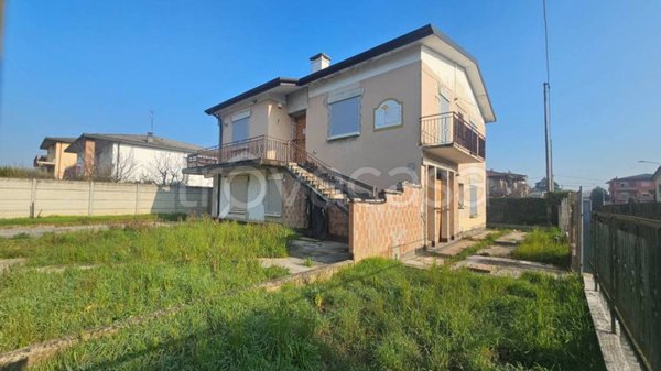 casa indipendente in vendita a Torri di Quartesolo