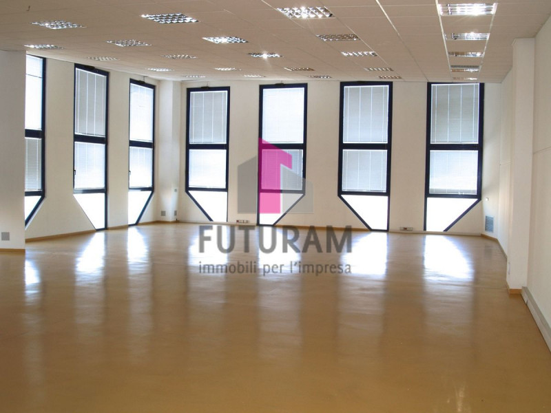 ufficio in vendita a Torri di Quartesolo