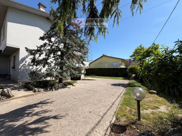 casa indipendente in vendita a Torri di Quartesolo