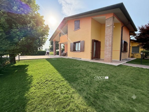 casa indipendente in vendita a Torri di Quartesolo in zona Marola