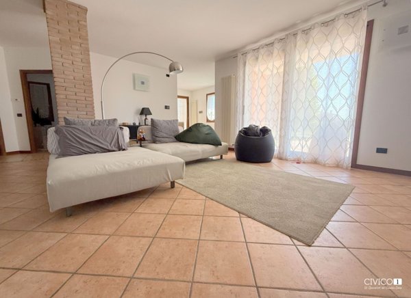 casa indipendente in vendita a Torri di Quartesolo in zona Marola