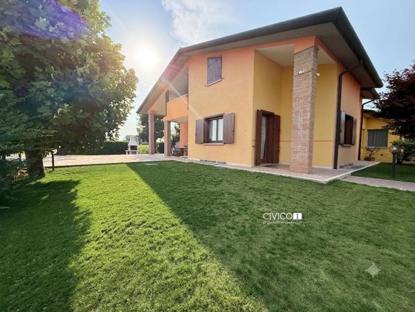 casa indipendente in vendita a Torri di Quartesolo in zona Marola