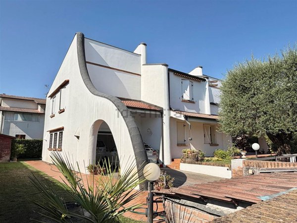 casa indipendente in vendita a Torri di Quartesolo in zona Marola