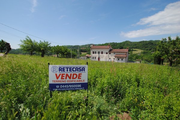 terreno edificabile in vendita a Trissino