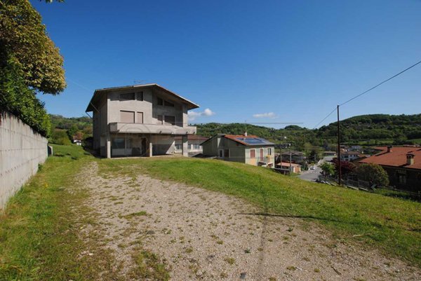 casa indipendente in vendita a Trissino in zona San Benedetto