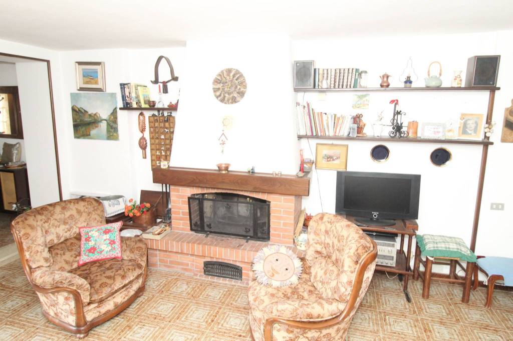 casa indipendente in vendita a Trissino