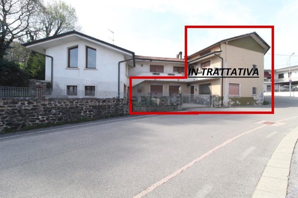 casa indipendente in vendita a Trissino in zona Lovara