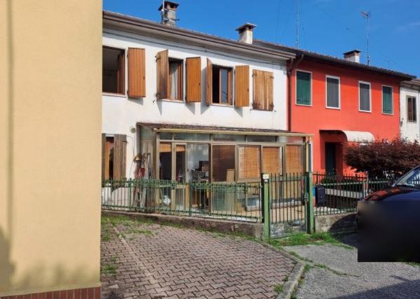 casa indipendente in vendita a Trissino