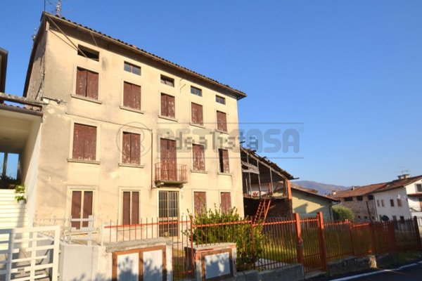 appartamento in vendita a Valdagno in zona Piana