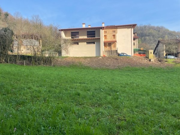 casa indipendente in vendita a Valdagno