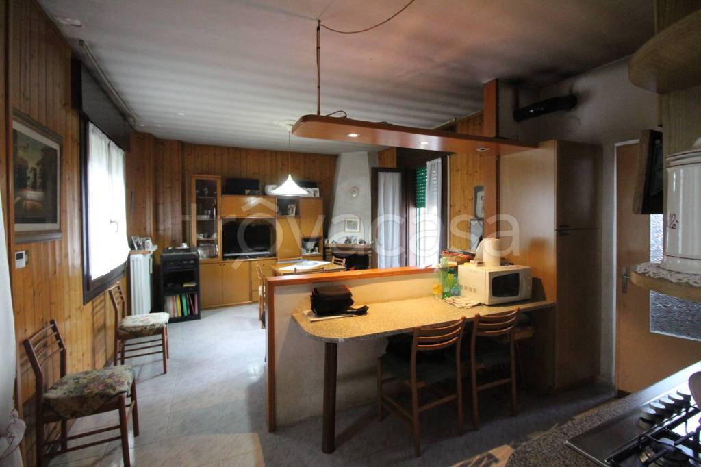 casa indipendente in vendita a Valdagno