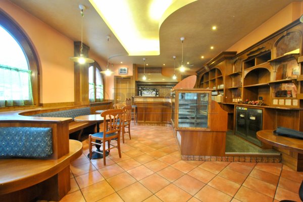 negozio in vendita a Valdagno in zona San Quirico