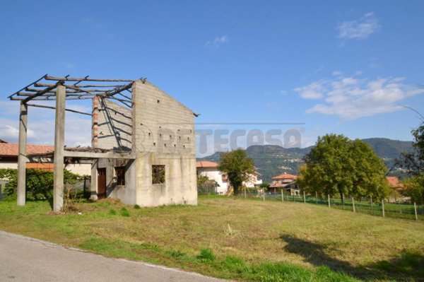 casa semindipendente in vendita a Valdagno