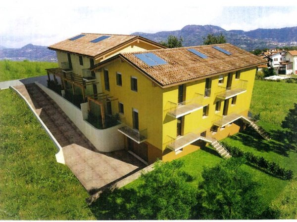 casa indipendente in vendita a Valdagno
