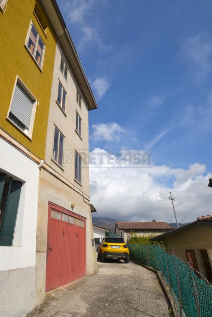 attico in vendita a Valdagno in zona Maglio di Sopra