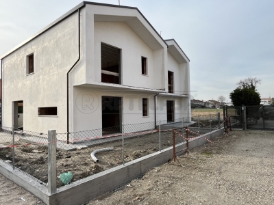 casa indipendente in vendita a Valdagno