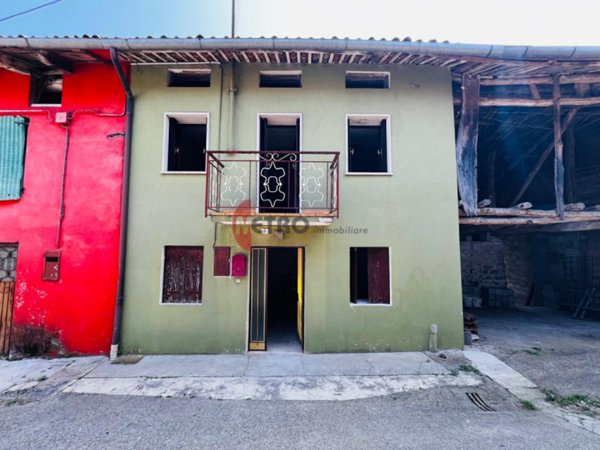 casa indipendente in vendita a Valdagno