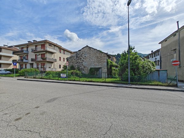casa indipendente in vendita a Valdagno
